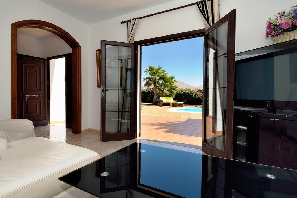 Villa Paradise Private Pool Yaiza By Pvl 外观 照片